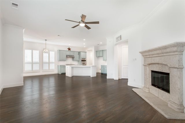 921 Pine Burst Drive, Allen, TX 75013