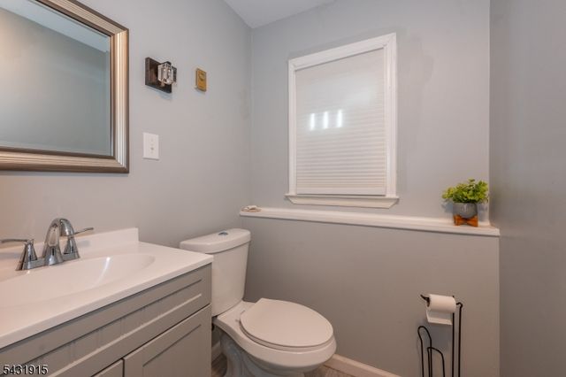 41 Waterloo Rd, Byram Twp., NJ 07874