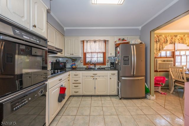 41 Waterloo Rd, Byram Twp., NJ 07874