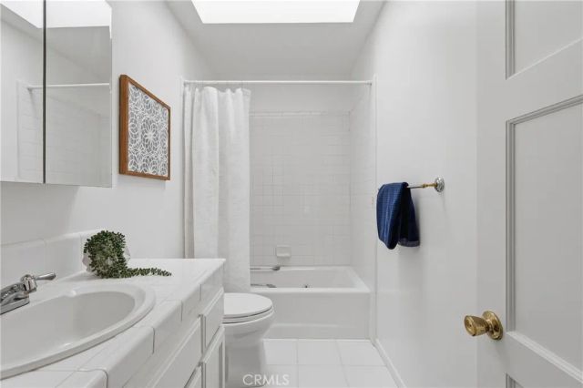 22415 Redbeam Avenue, Torrance, CA 90505