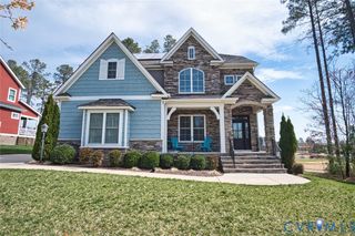 6991 Carden Park Dr, Moseley, VA 23120