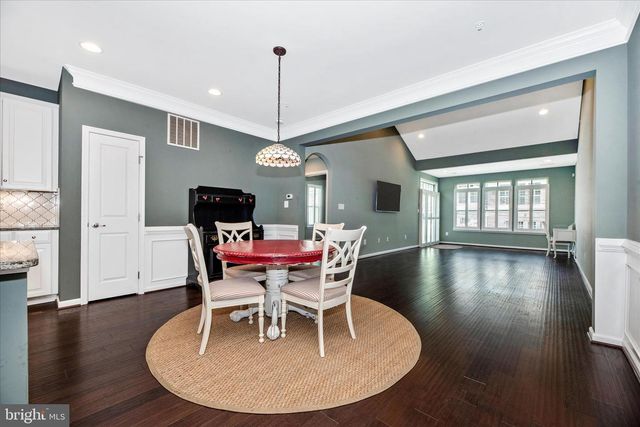 1276 DRYDOCK ST, Brunswick, MD 21716