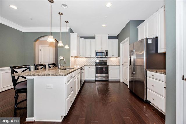 1276 DRYDOCK ST, Brunswick, MD 21716