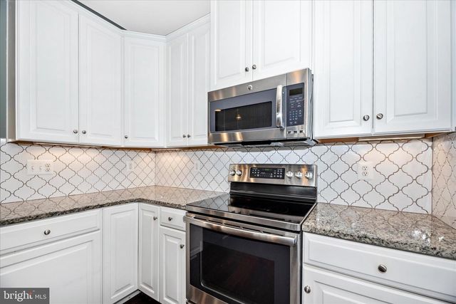 1276 DRYDOCK ST, Brunswick, MD 21716