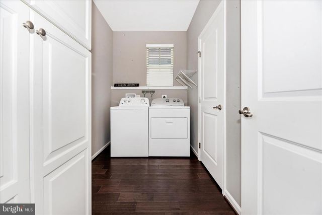 1276 DRYDOCK ST, Brunswick, MD 21716