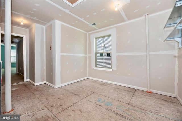 1276 DRYDOCK ST, Brunswick, MD 21716