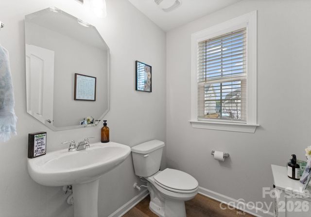 7017 Kingfisher Way, Belmont, NC 28012