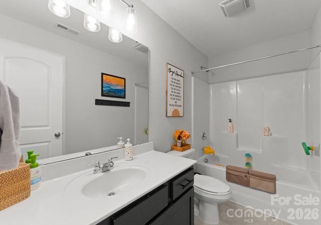 7017 Kingfisher Way, Belmont, NC 28012