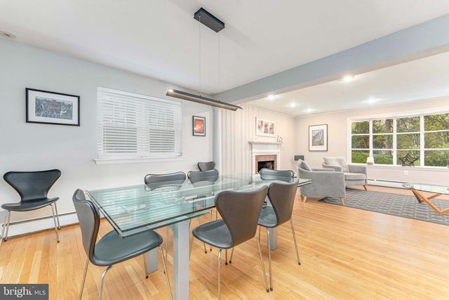 339 GREENE RD, Berwyn, PA 19312