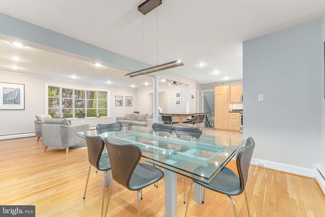 339 GREENE RD, Berwyn, PA 19312