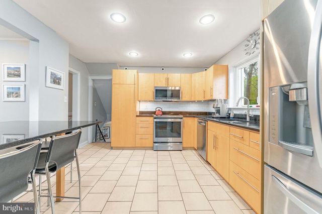 339 GREENE RD, Berwyn, PA 19312