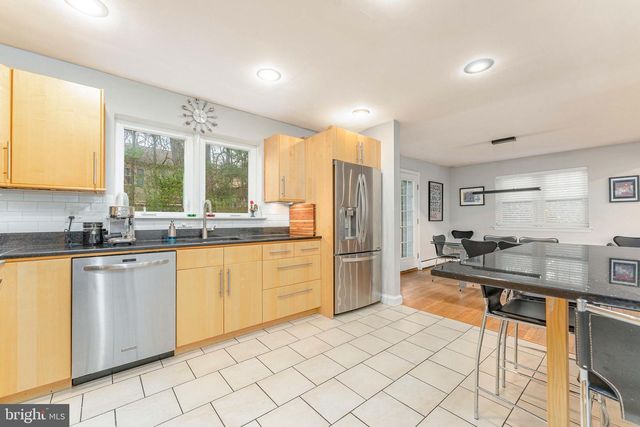 339 GREENE RD, Berwyn, PA 19312