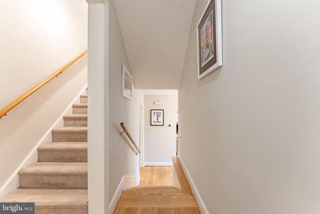 339 GREENE RD, Berwyn, PA 19312