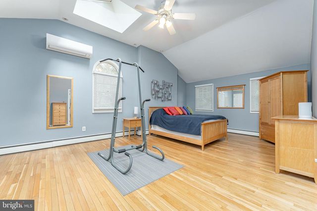 339 GREENE RD, Berwyn, PA 19312