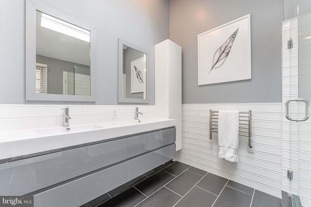 339 GREENE RD, Berwyn, PA 19312