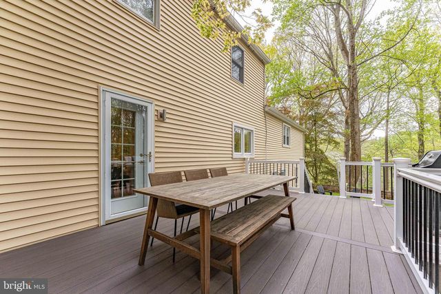 339 GREENE RD, Berwyn, PA 19312