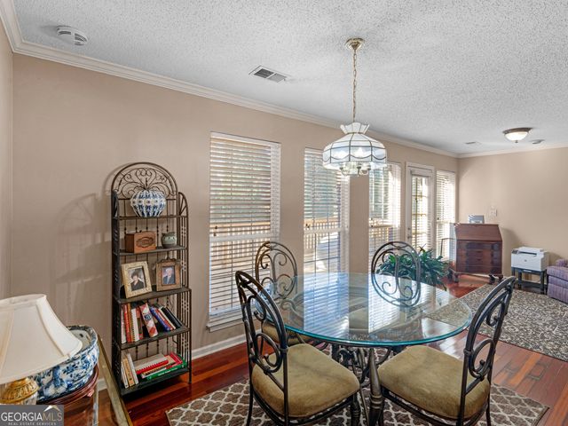 521 Horseshoe Circle, Stockbridge, GA 30281