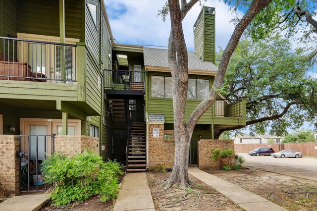 9831 Walnut Street 212, Dallas, TX 75243