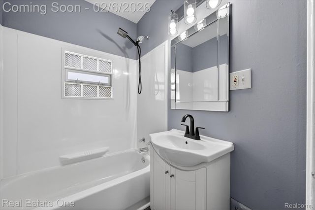 1470 Ferris Avenue, Lincoln Park, MI 48146