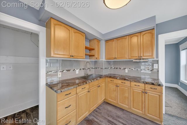 1470 Ferris Avenue, Lincoln Park, MI 48146