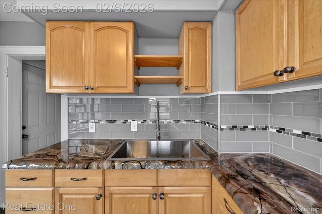 1470 Ferris Avenue, Lincoln Park, MI 48146