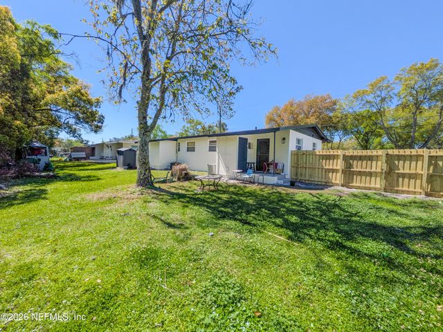 1615 BROOKVIEW Drive S, Jacksonville, FL 32246
