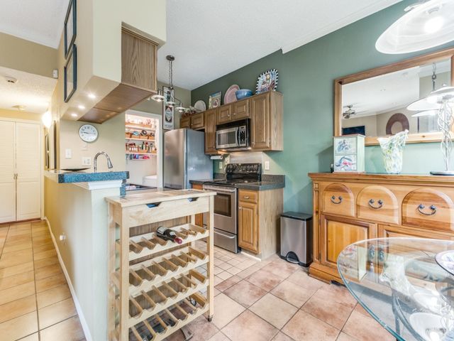 7151 Gaston Avenue 401, Dallas, TX 75214