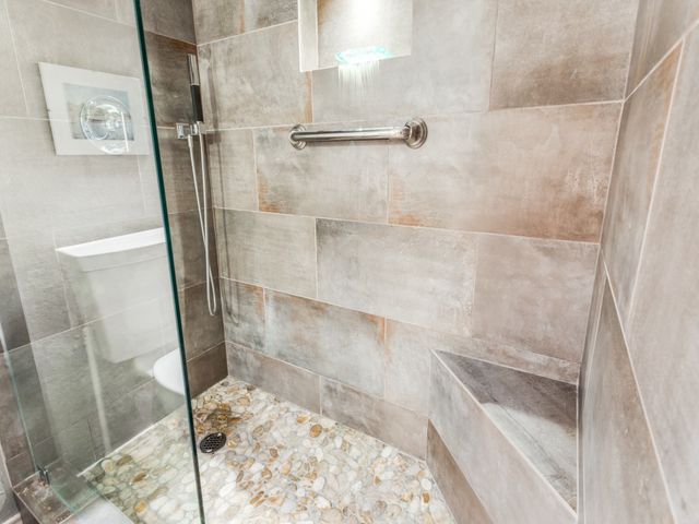 7151 Gaston Avenue 401, Dallas, TX 75214