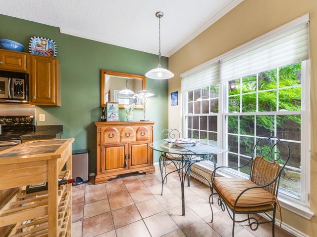 7151 Gaston Avenue 401, Dallas, TX 75214