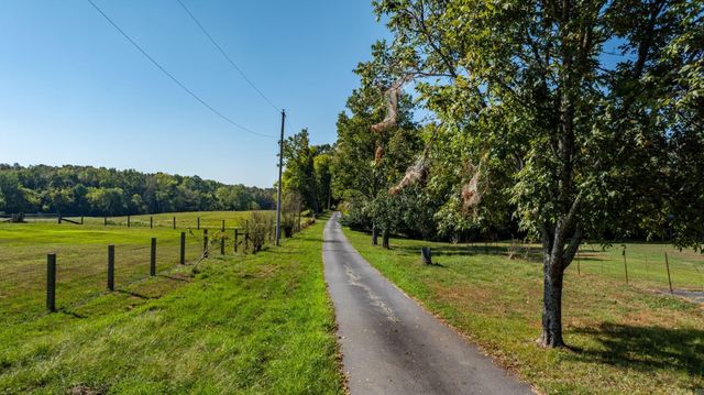 22335 Colonel Glenn, Little Rock, AR 72210