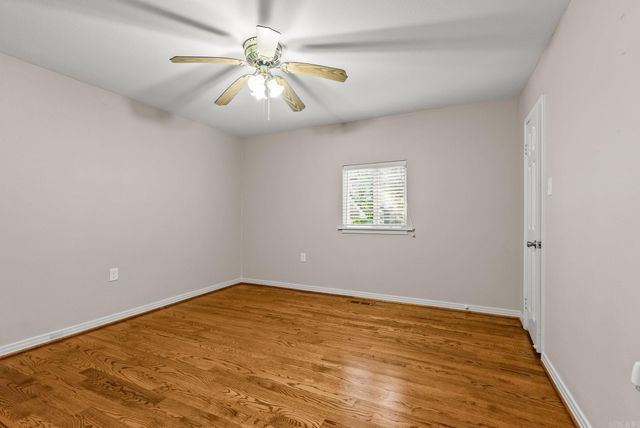 22335 Colonel Glenn, Little Rock, AR 72210
