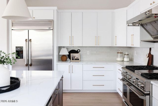 323 W MALIBU Drive, Chandler, AZ 85248