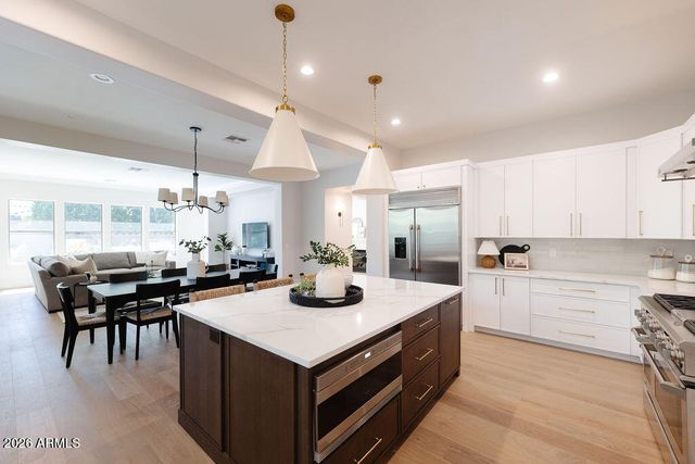 323 W MALIBU Drive, Chandler, AZ 85248