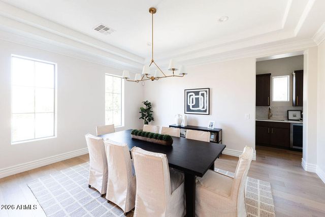 323 W MALIBU Drive, Chandler, AZ 85248