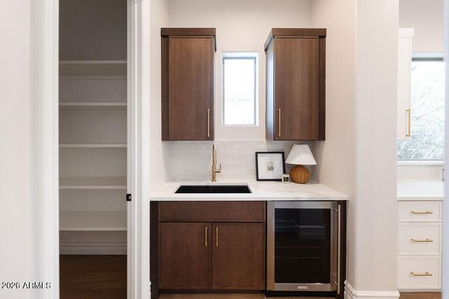 323 W MALIBU Drive, Chandler, AZ 85248