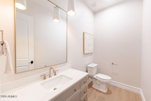 323 W MALIBU Drive, Chandler, AZ 85248