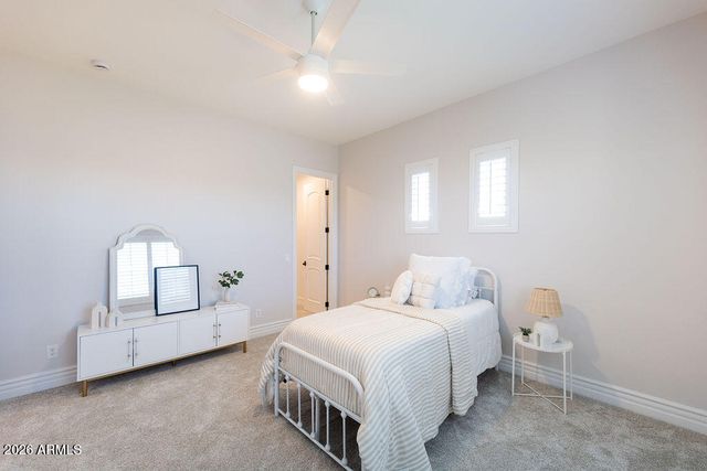 323 W MALIBU Drive, Chandler, AZ 85248