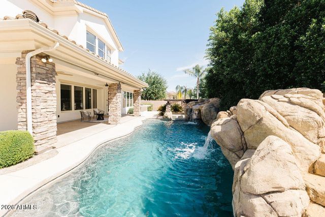 323 W MALIBU Drive, Chandler, AZ 85248