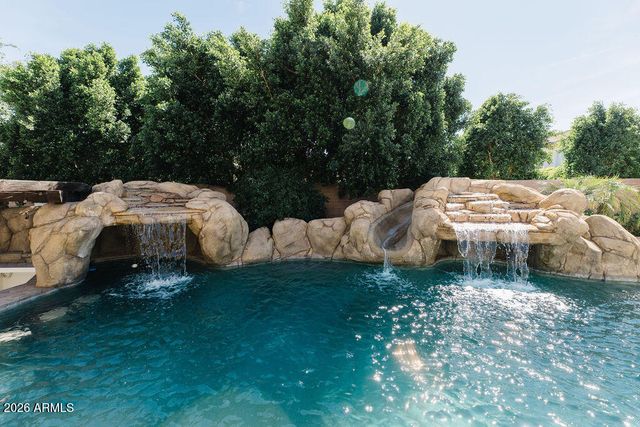 323 W MALIBU Drive, Chandler, AZ 85248