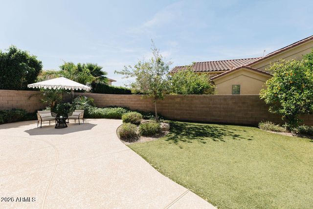 323 W MALIBU Drive, Chandler, AZ 85248