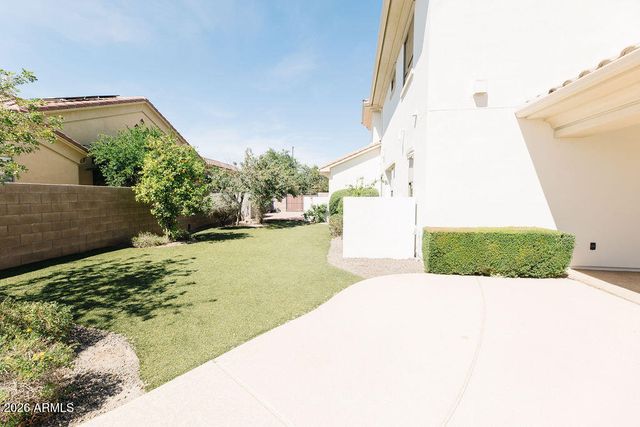 323 W MALIBU Drive, Chandler, AZ 85248