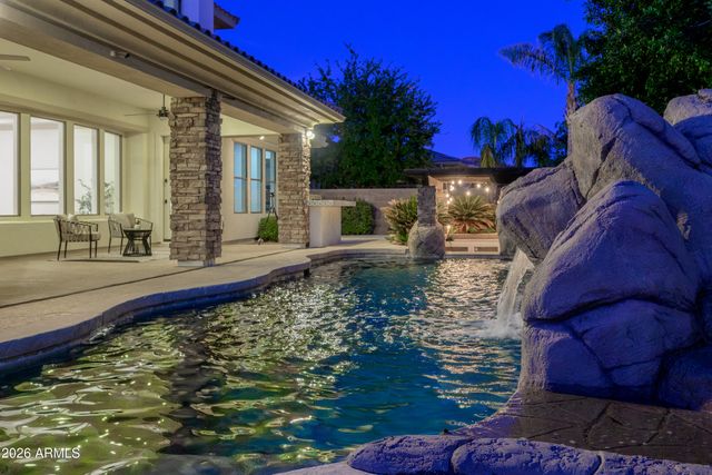 323 W MALIBU Drive, Chandler, AZ 85248