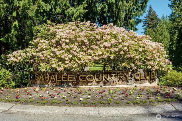 2422 Sahalee Drive W, Sammamish, WA 98074