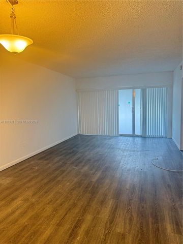 7981 S French Dr 2-203, Pembroke Pines, FL 33024