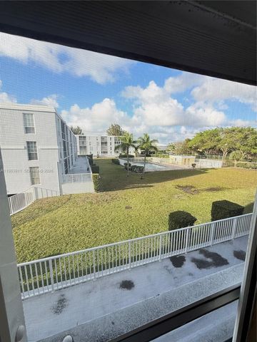 7981 S French Dr 2-203, Pembroke Pines, FL 33024