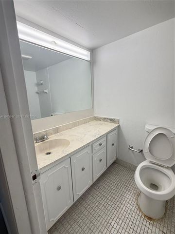 7981 S French Dr 2-203, Pembroke Pines, FL 33024