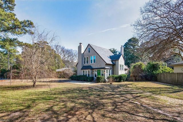 1093 Algonquin RD, Norfolk, VA 23505