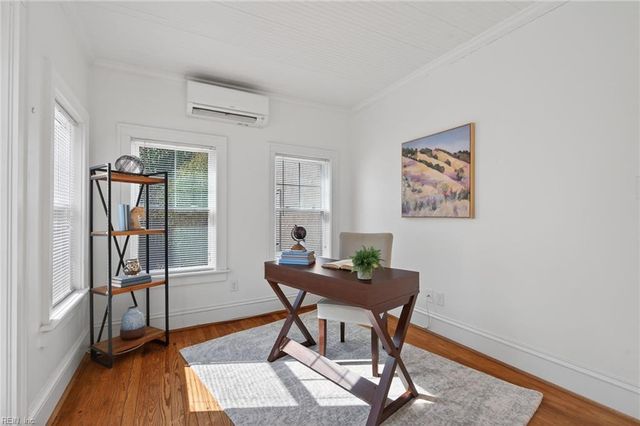 1093 Algonquin RD, Norfolk, VA 23505