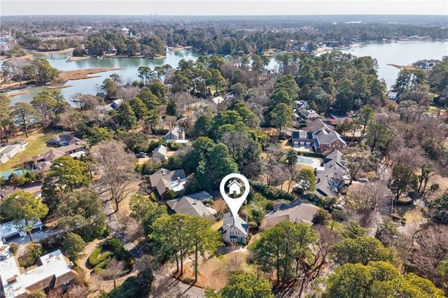 1093 Algonquin RD, Norfolk, VA 23505