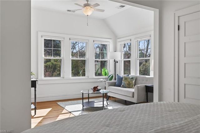 1093 Algonquin RD, Norfolk, VA 23505